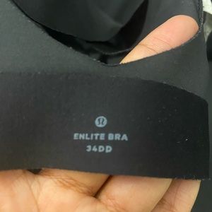 Lululemon sports bra with zipper on the front